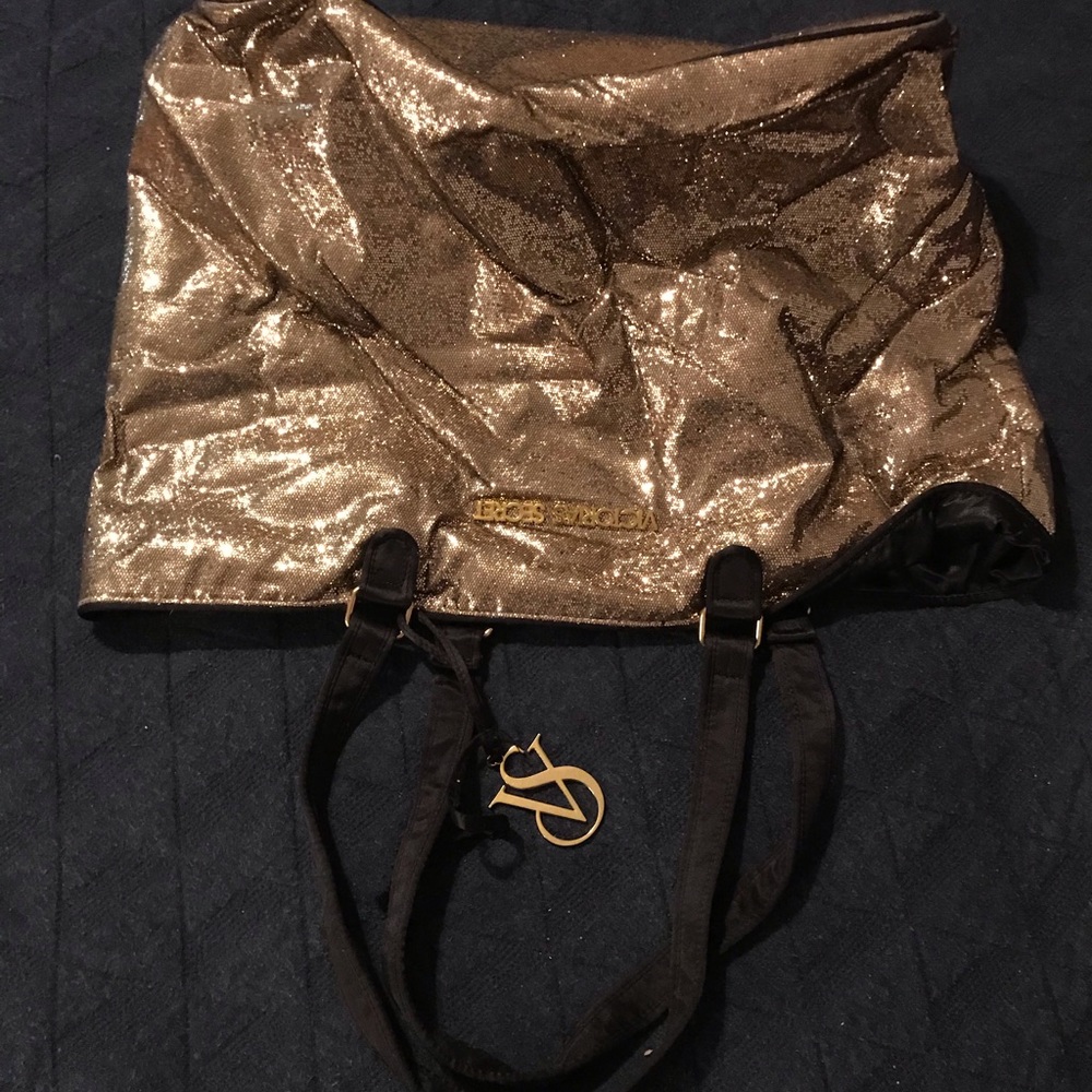 5 Victoria’s Secret Bags